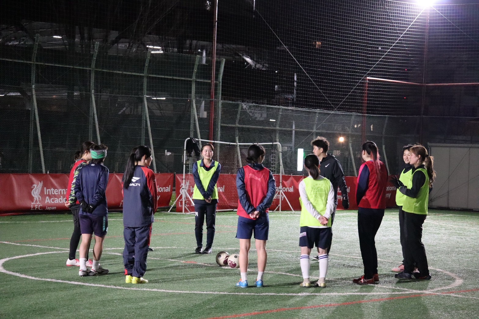 Ladies Training Photo 5